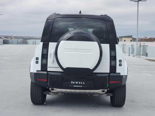 2026 Land Rover Defender P300 S