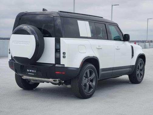 2026 Land Rover Defender P300 S