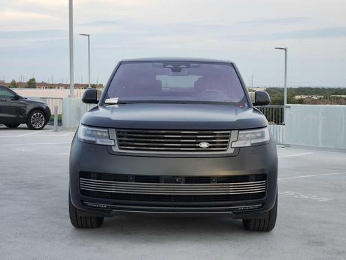 2023 Land Rover Range Rover SV LWB