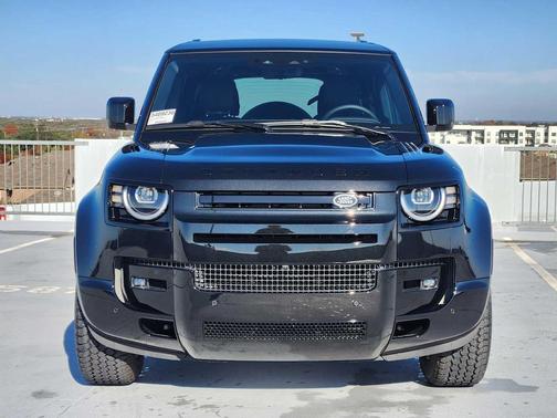 2026 Land Rover Defender P400 X-Dynamic SE