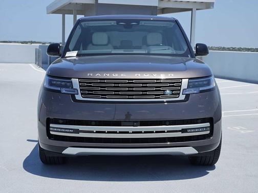 CHARENTE GREY 2026 Land Rover Range Rover P530 SE 7 Seat
