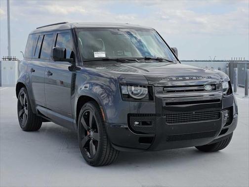 2025 Land Rover Defender 110 P400 X