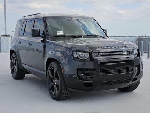 2025 Land Rover Defender 110 P400 X