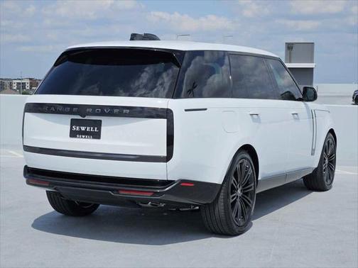 2025 Land Rover Range Rover P530 Autobiography 7 Seat