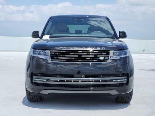SANTORINI BLACK 2026 Land Rover Range Rover P530 SE 7 Seat