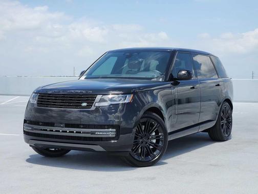 SANTORINI BLACK 2026 Land Rover Range Rover P530 SE 7 Seat