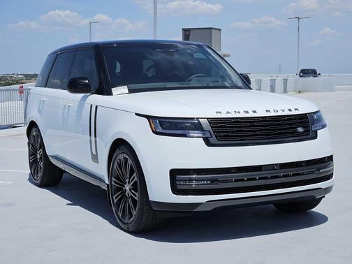 2025 Land Rover Range Rover P400 SE