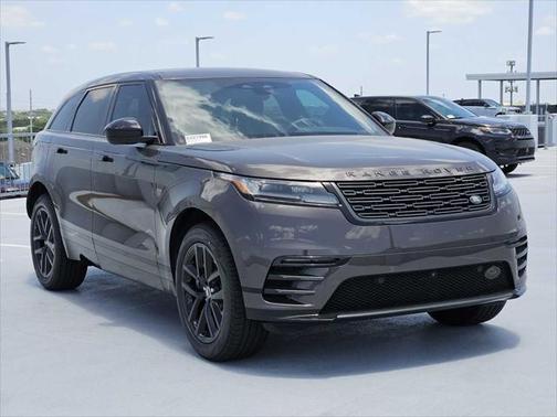 2026 Land Rover Range Rover Velar P250 SE R-Dynamic