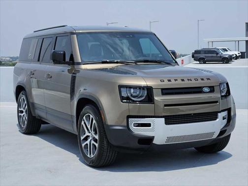 2024 Land Rover Defender 130 P400 S