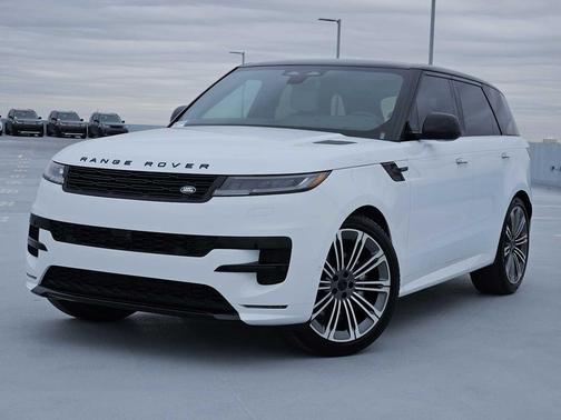 2026 Land Rover Range Rover Sport SE