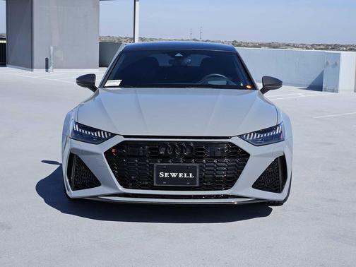 2023 Audi RS 7 4.0T