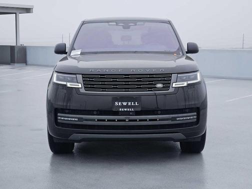 2023 Land Rover Range Rover P400 SE SWB