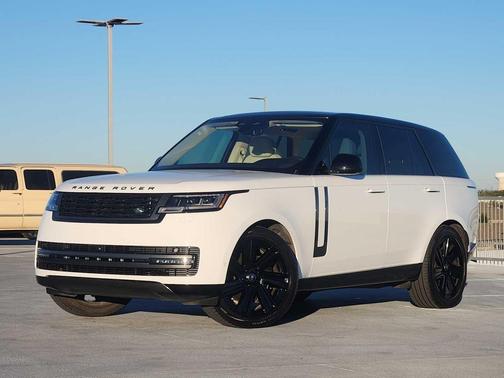 2023 Land Rover Range Rover P400 SE SWB