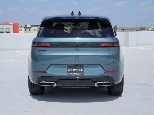 2025 Land Rover Range Rover Sport SE
