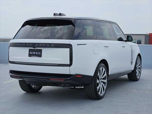 2025 Land Rover Range Rover P530 SE 7 Seat