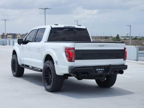 Oxford White 2024 Ford F-150 Raptor R