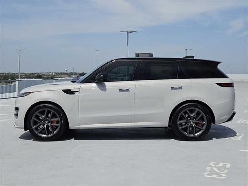 2025 Land Rover Range Rover Sport SE