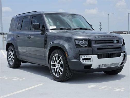 2025 Land Rover Defender 110 P300