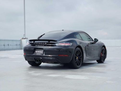 Black 2025 Porsche 718 Cayman 718 Cayman S