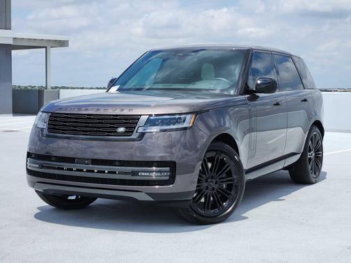 CHARENTE GREY 2026 Land Rover Range Rover P530 SE