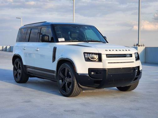 2026 Land Rover Defender P400 X-Dynamic SE