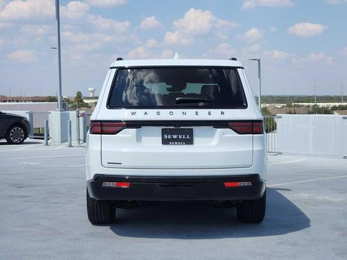 2023 Jeep Wagoneer Series II Carbide