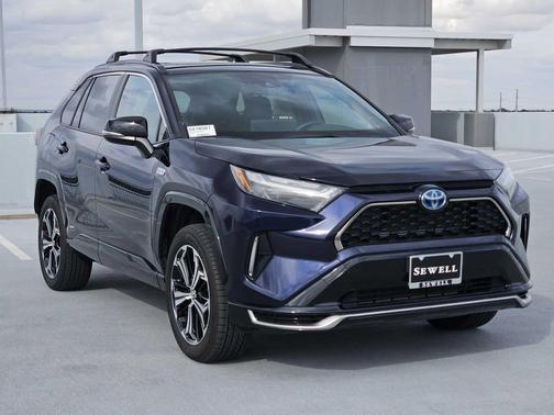 2024 Toyota RAV4 Prime XSE