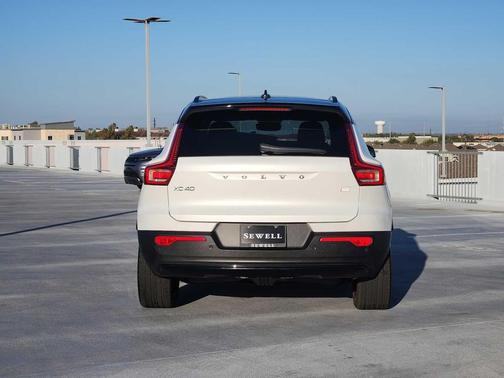 2024 Volvo XC40 Recharge Pure Electric Plus