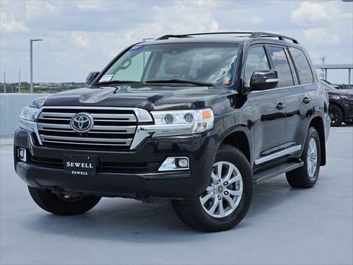 2019 Toyota Land Cruiser Base