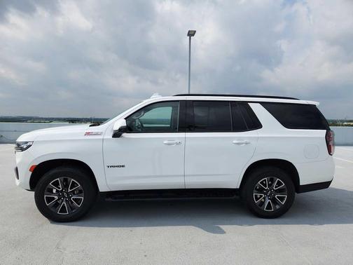 Summit White 2022 Chevrolet Tahoe 4WD Z71