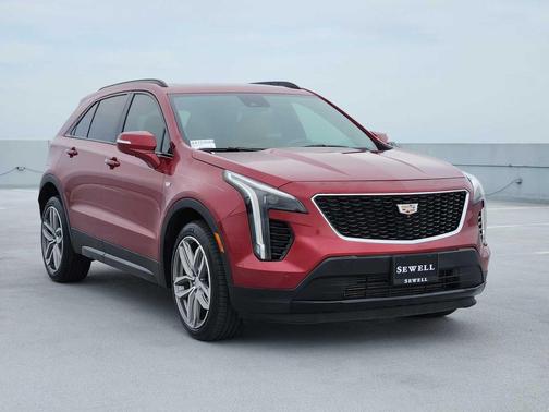Red Horizon Tintcoat 2020 Cadillac XT4 Sport