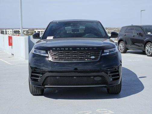 2026 Land Rover Range Rover Velar P250 SE R-Dynamic