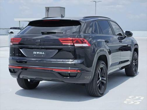 2023 Volkswagen Atlas Cross Sport 2.0T SEL R-Line Black