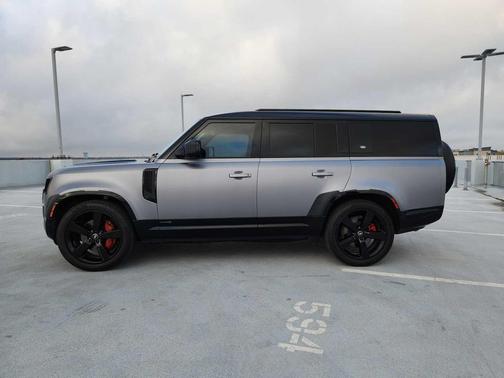 2024 Land Rover Defender 130 P400 X