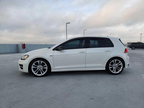 2016 Volkswagen Golf R 2.0T DSG