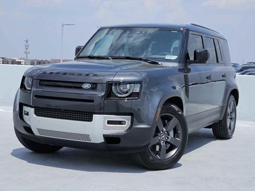 Carpathian Grey Premium Metallic 2025 Land Rover Defender 110 P300
