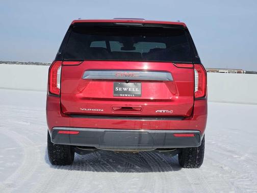 2024 GMC Yukon AT4