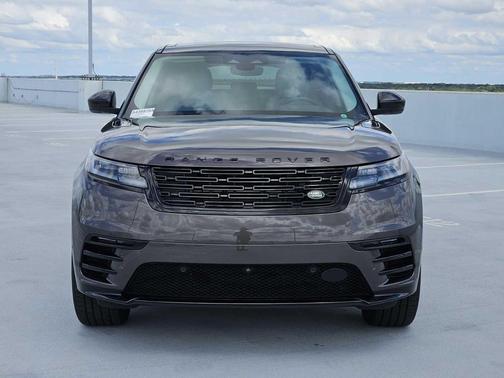 Charente Grey Premium Metallic 2025 Land Rover Range Rover Velar P400 Dynamic SE
