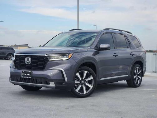 2025 Honda Pilot Touring 8-Passenger
