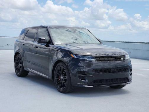 Santorini Black Metallic 2025 Land Rover Range Rover Sport P530 Dynamic SE