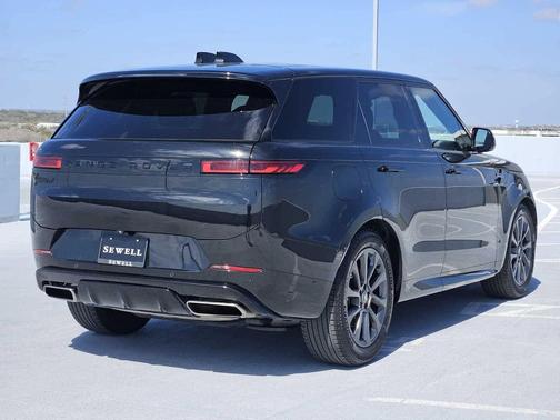 Santorini Black Metallic 2025 Land Rover Range Rover Sport P530 Dynamic SE