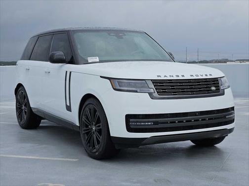 2025 Land Rover Range Rover P530 SE