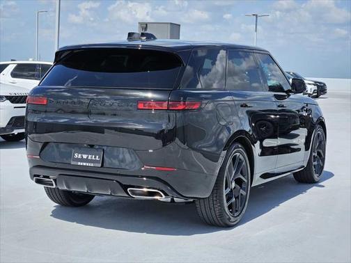 2025 Land Rover Range Rover Sport SE