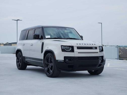 BORASCO GREY 2026 Land Rover Defender P500 X-Dynamic SE