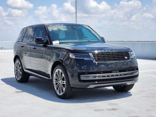 2025 Land Rover Range Rover P530 SE