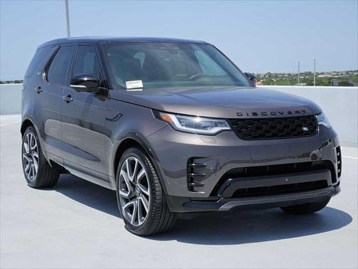 2024 Land Rover Discovery P300 Dynamic SE