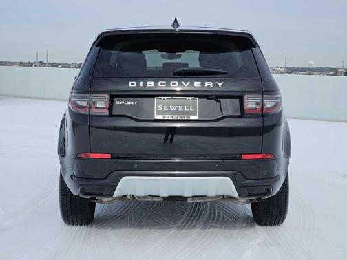 2025 Land Rover Discovery Sport S