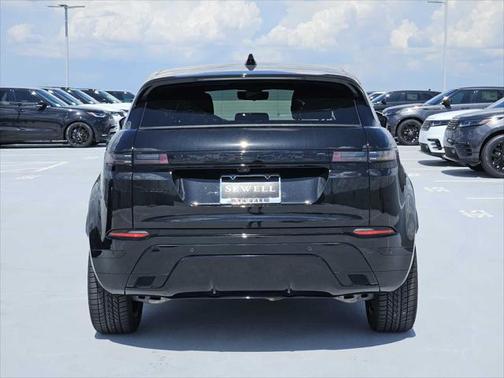 2024 Land Rover Range Rover Evoque Dynamic SE