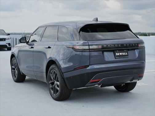 2026 Land Rover Range Rover Velar P250 SE R-Dynamic