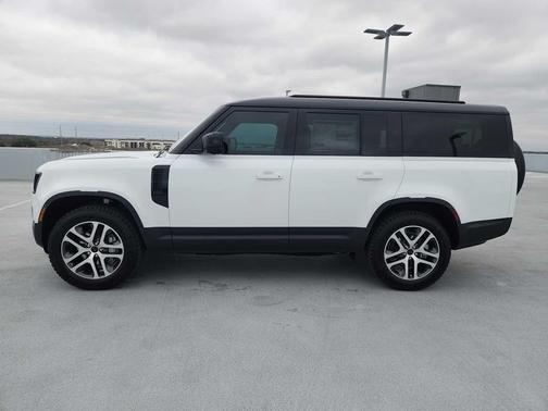 2026 Land Rover Defender P300 S